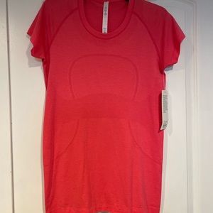 Lululemon shirt 10
